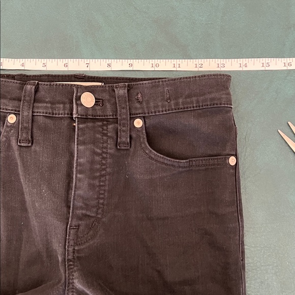 Madewell Classic Black High Rise Skinny black Denim Jeans - Picture 7 of 9